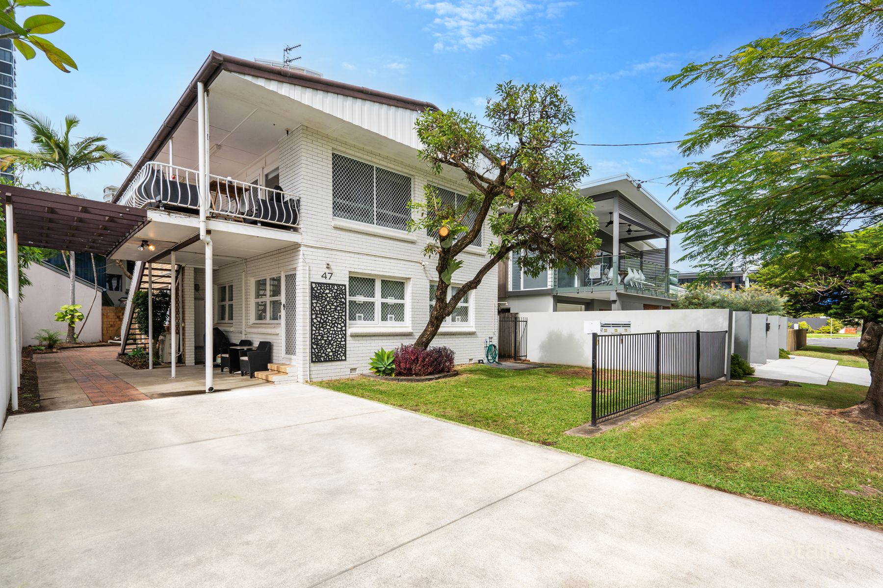 47 Rankin Pde, Main Beach, QLD 4217