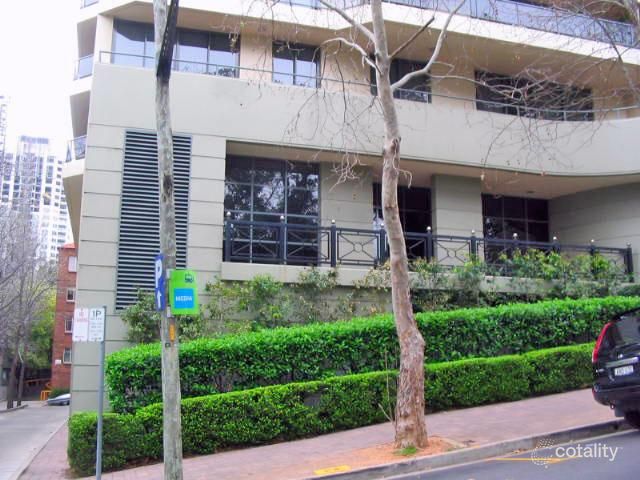 2/39 Mclaren St, North Sydney, NSW 2060