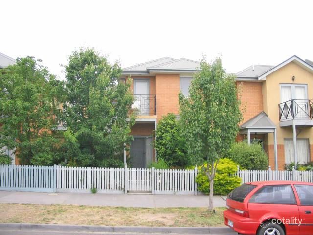 16 Waterford Ave, Maribyrnong, VIC 3032