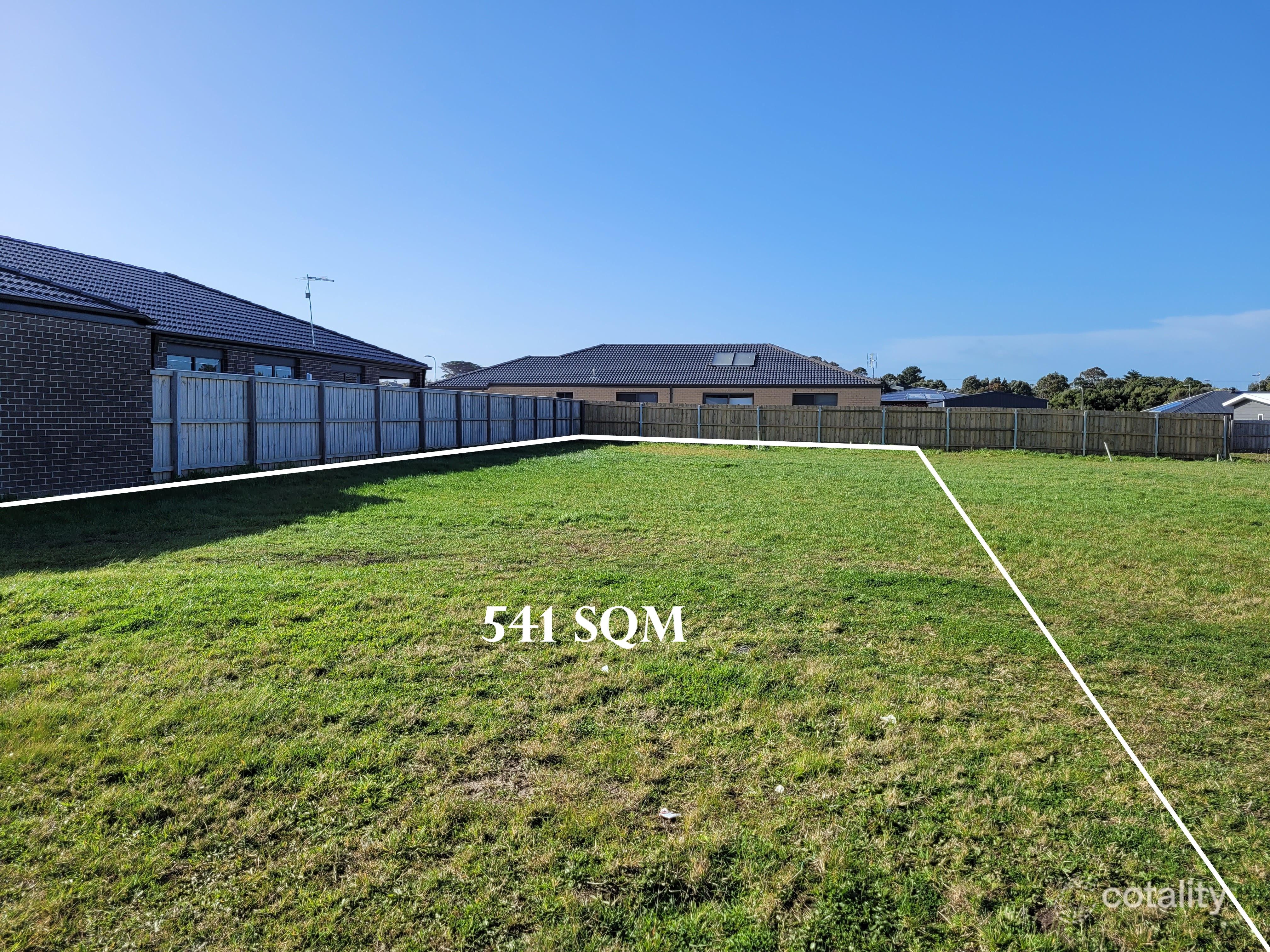 3 Mcrae Dr, Dalyston, VIC 3992