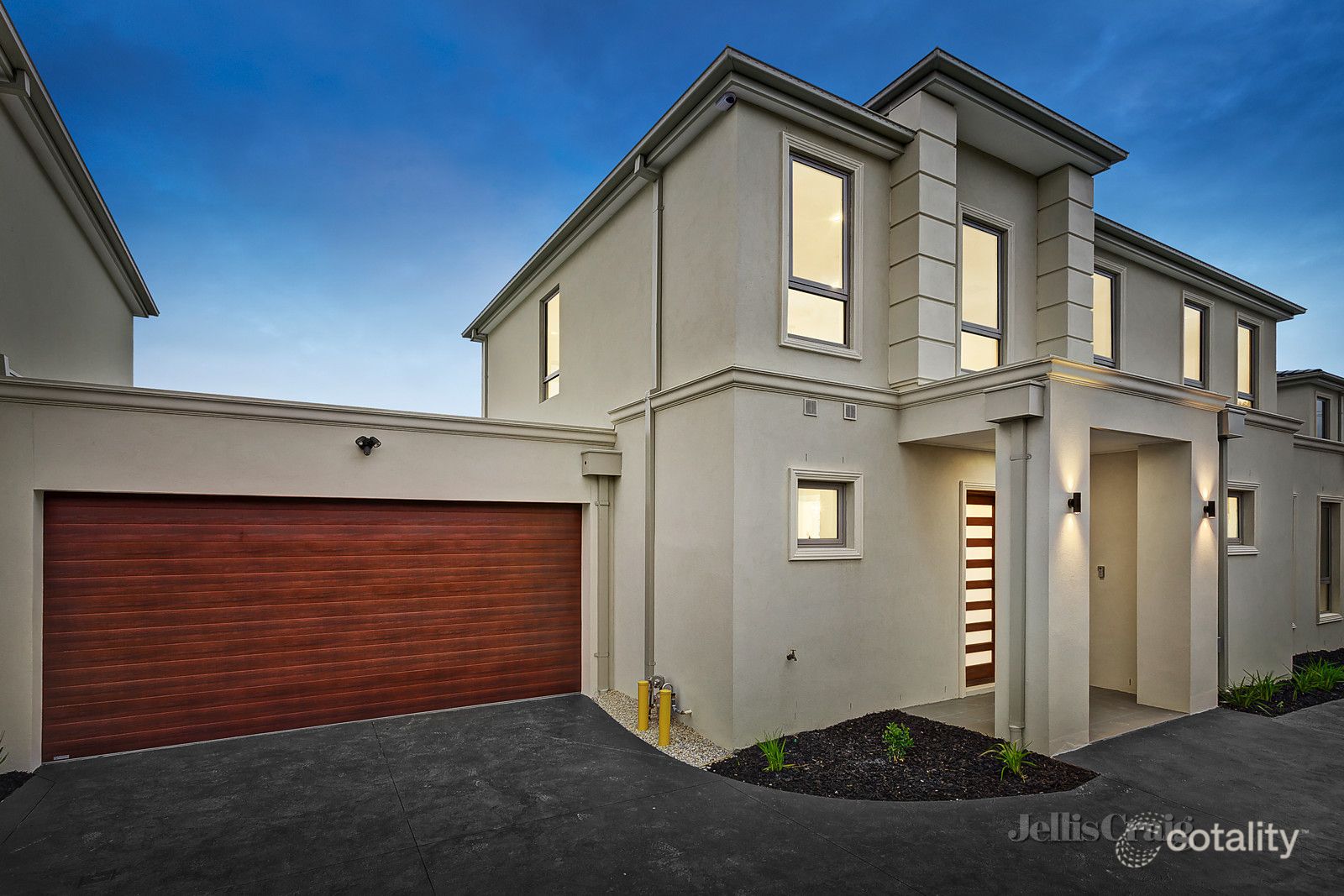 2/3 Meadow Gr, Deepdene, VIC 3103