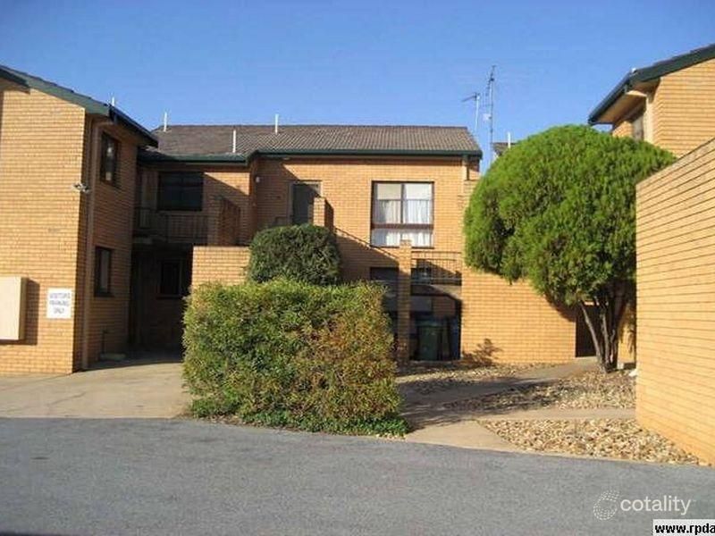6/9 Henschke Ave, Tolland, NSW 2650