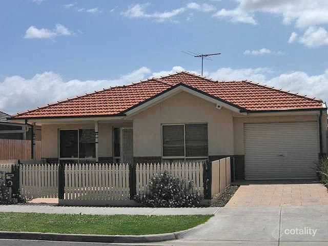 2/66 Mcintosh St, Airport West, VIC 3042