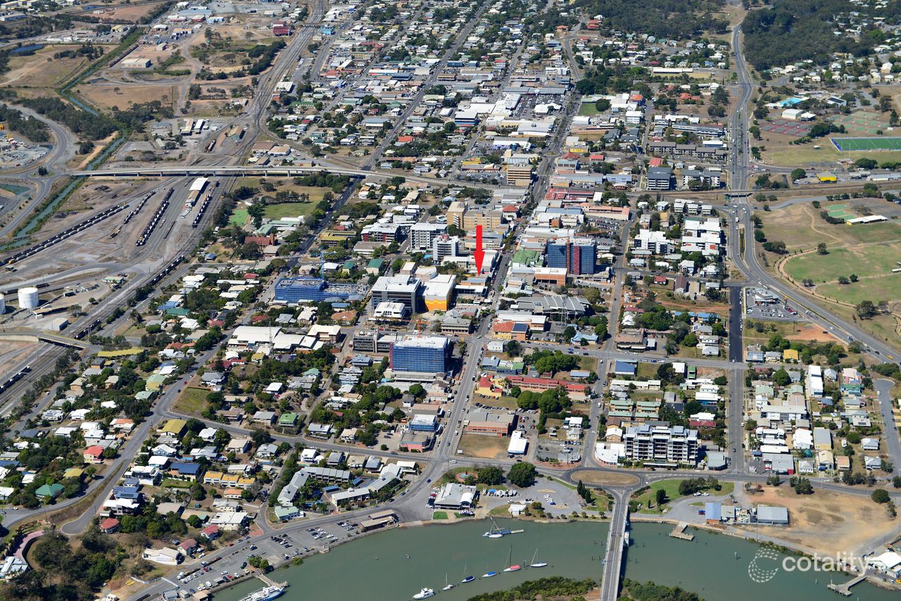 60 Goondoon St, Gladstone Central, QLD 4680