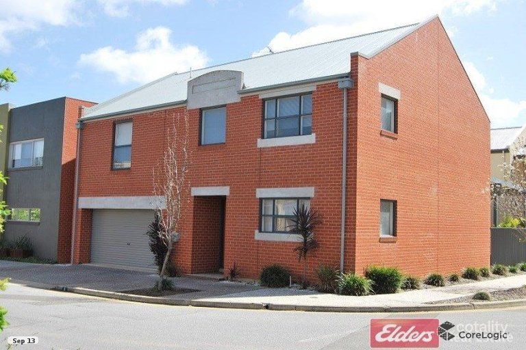 8 Yates St, Mawson Lakes, SA 5095