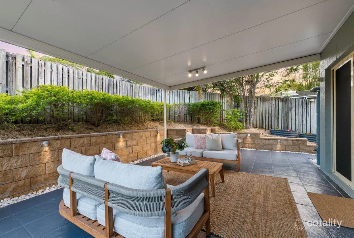 2 Rambler St, Bardon, QLD 4065