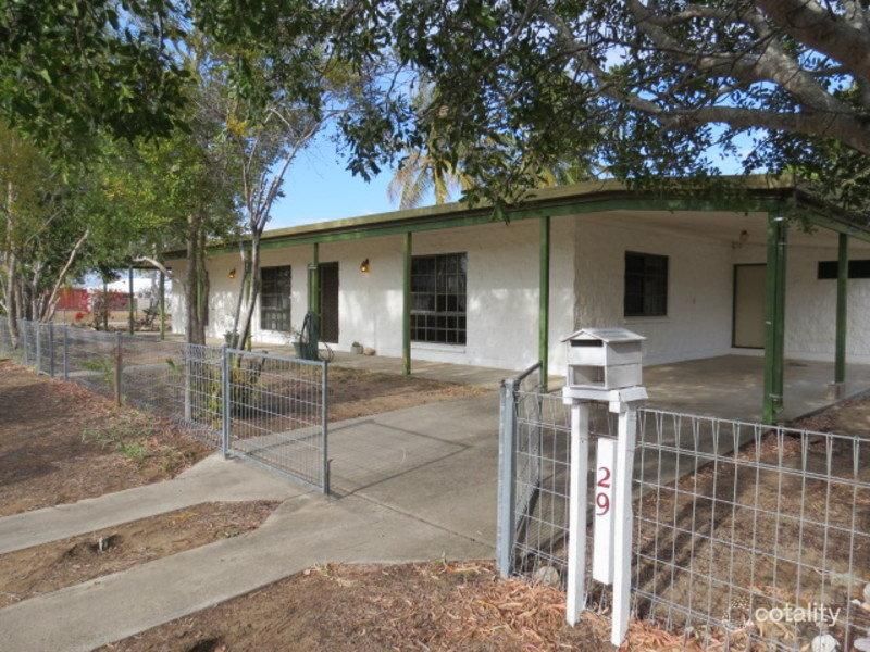 29 Crofton St, Bundaberg West, QLD 4670