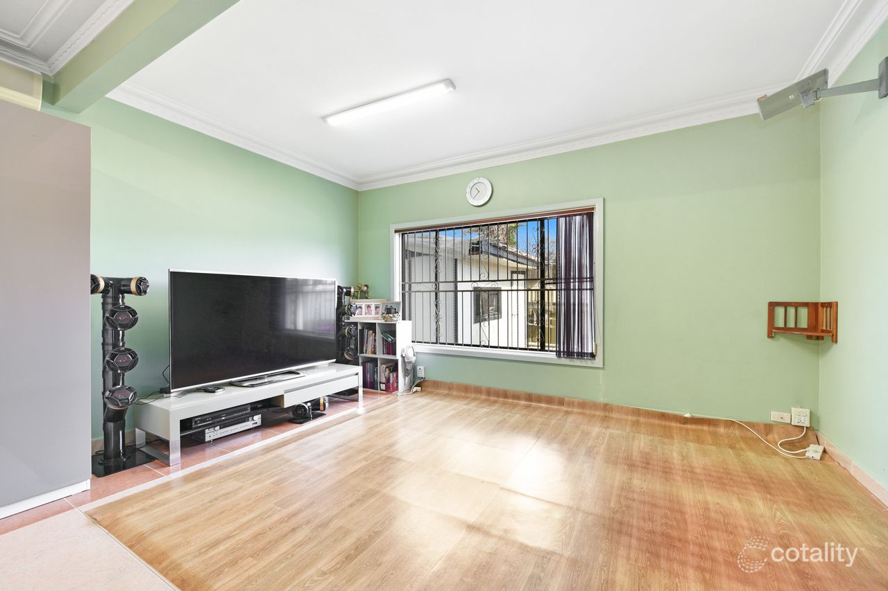 58 Pandora St, Greenacre, NSW 2190