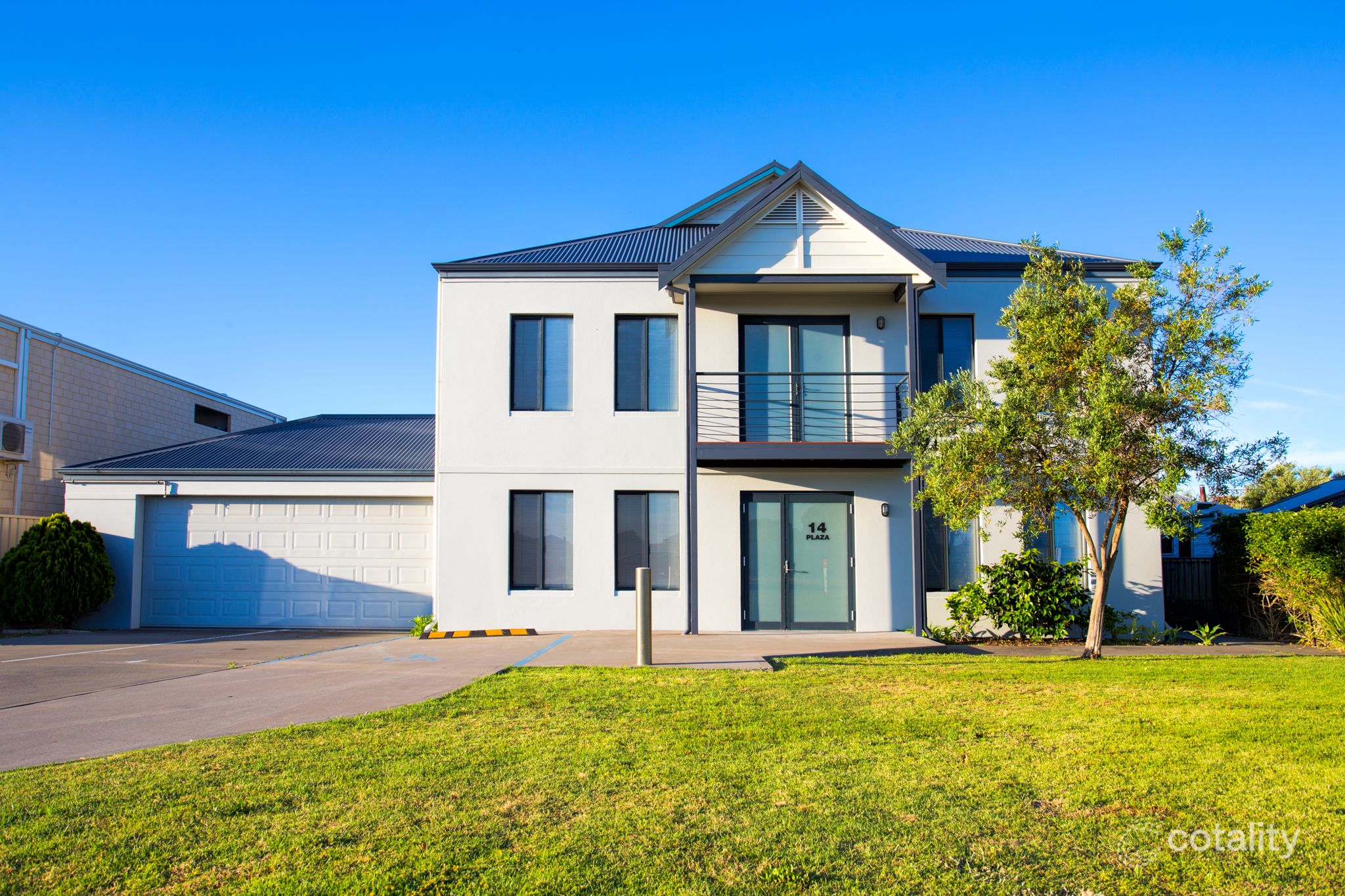 14 Plaza St, South Bunbury, WA 6230