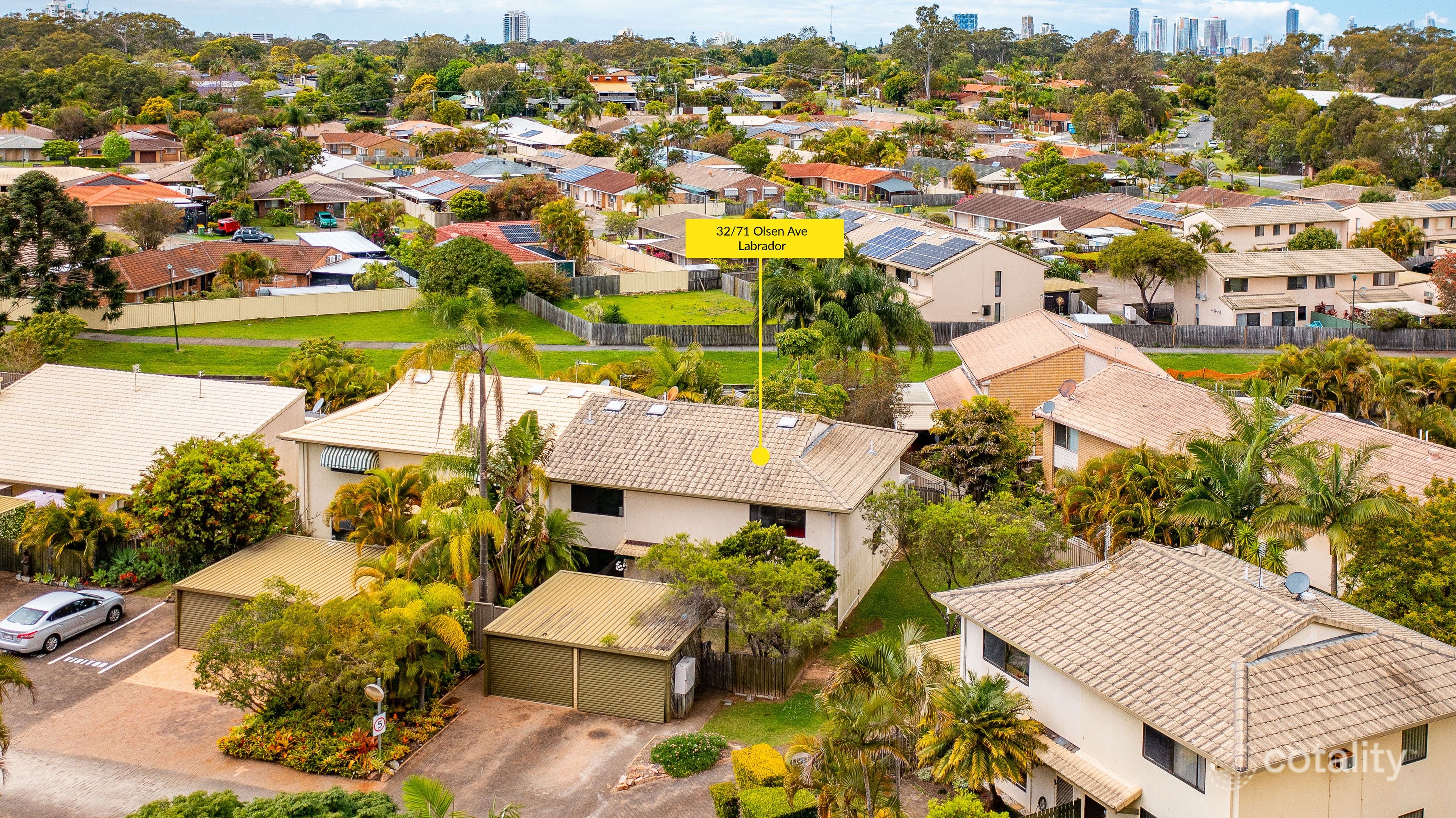 32/71 Olsen Ave, Labrador, QLD 4215