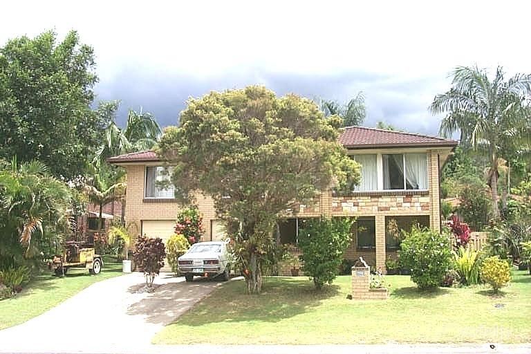 29 Marmindie St, Chapel Hill, QLD 4069