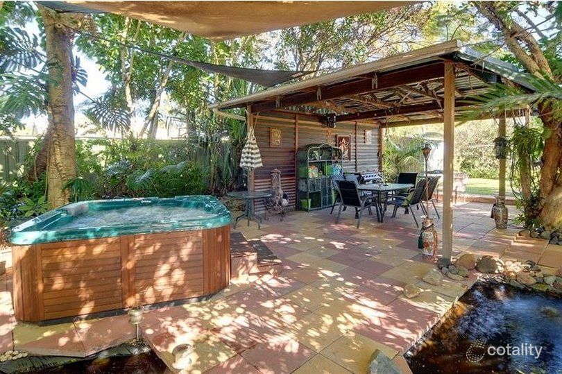 8 Sutherland St, Dicky Beach, QLD 4551