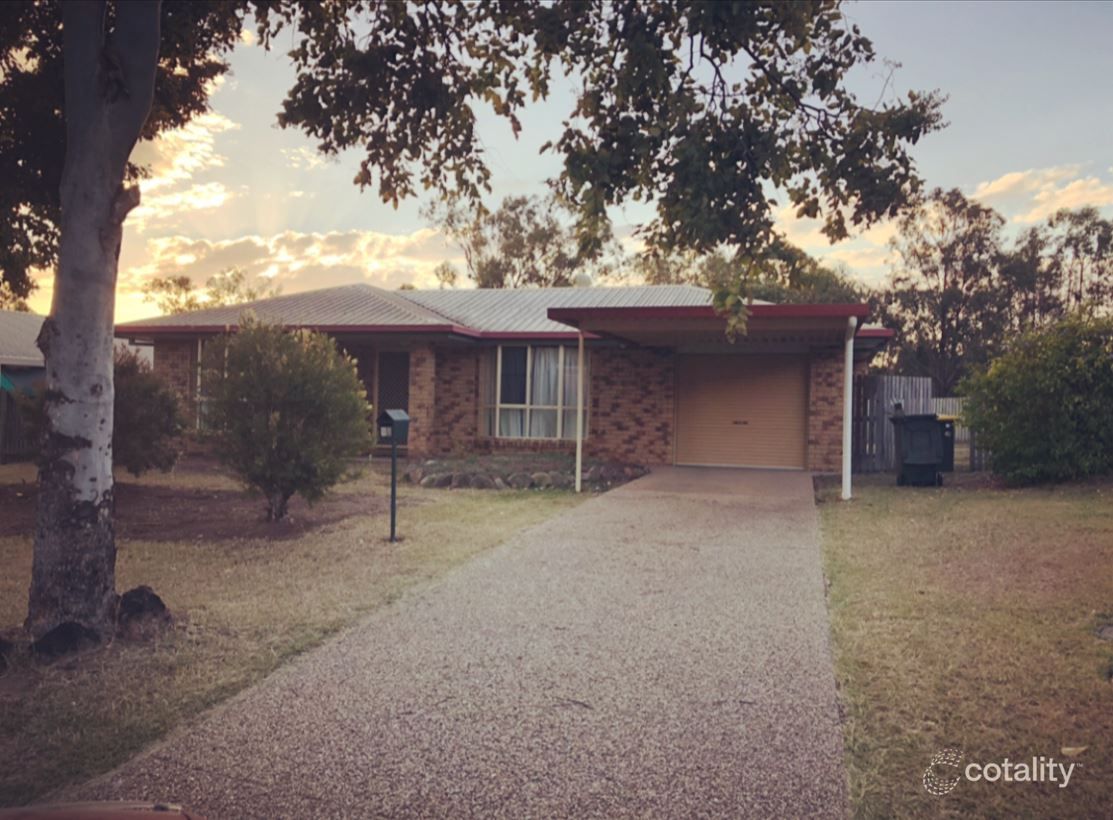 12 Brigalow Ave, Norman Gardens, QLD 4701