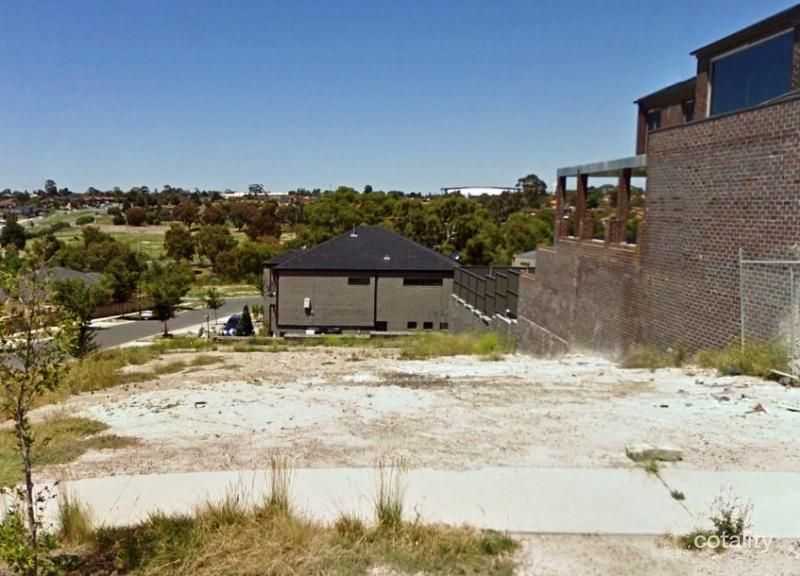 11 Bateman St, Attwood, VIC 3049