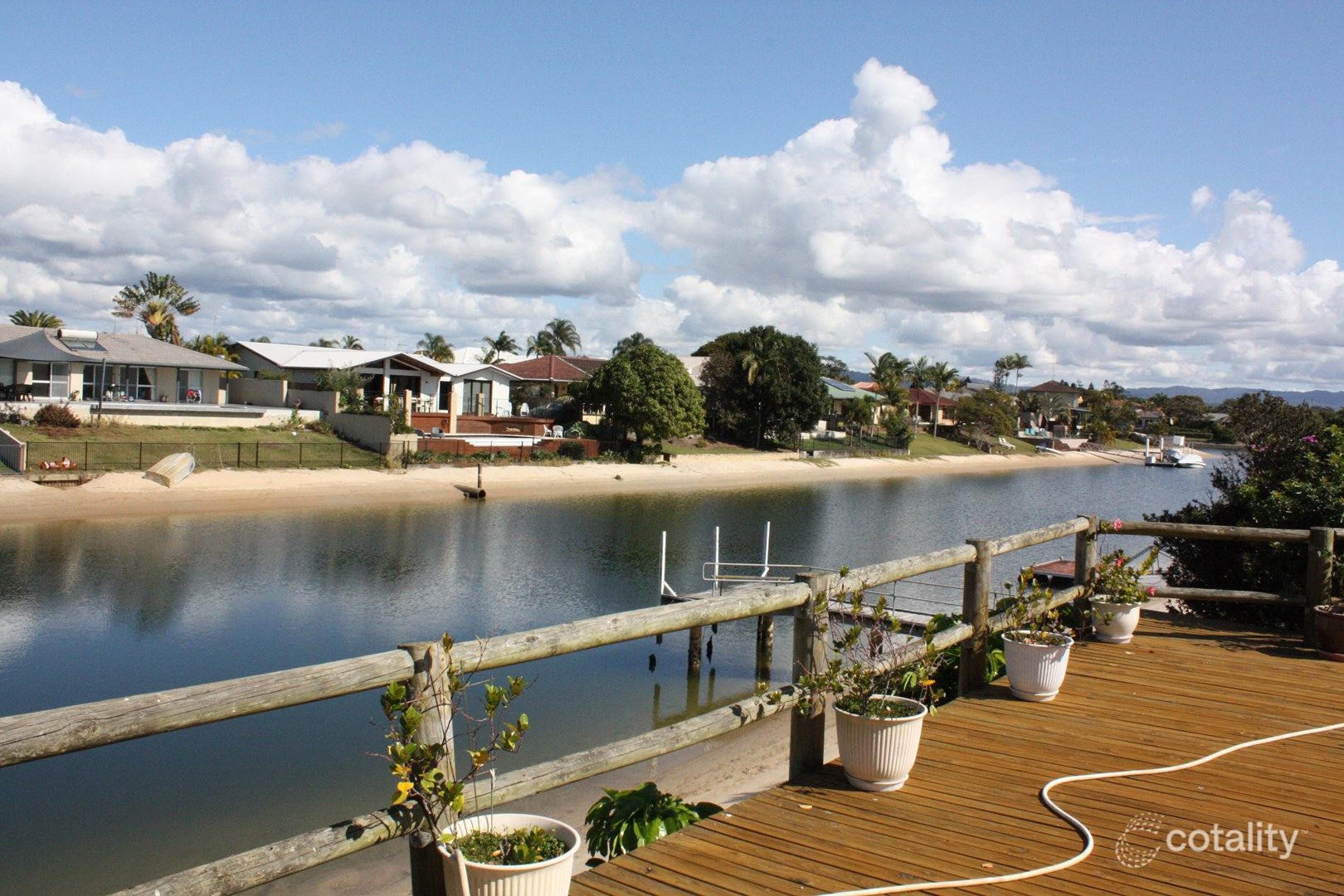 10 Coobowie St, Broadbeach Waters, QLD 4218