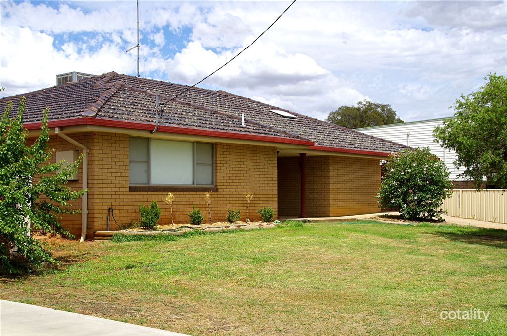 18 Thurlagoona Ave, Narrabri, NSW 2390
