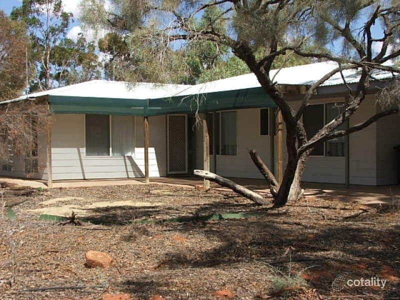 22 Irrapatana Rd, Roxby Downs, SA 5725