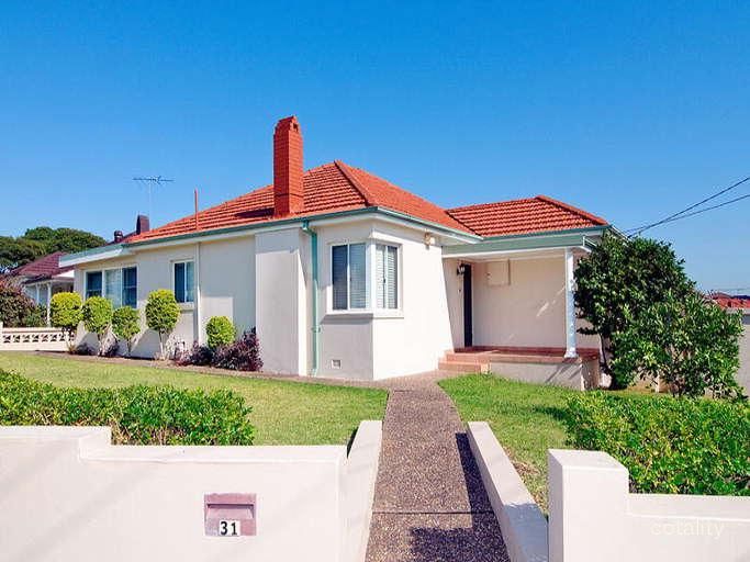 31 Proctor Ave, Kingsgrove, NSW 2208