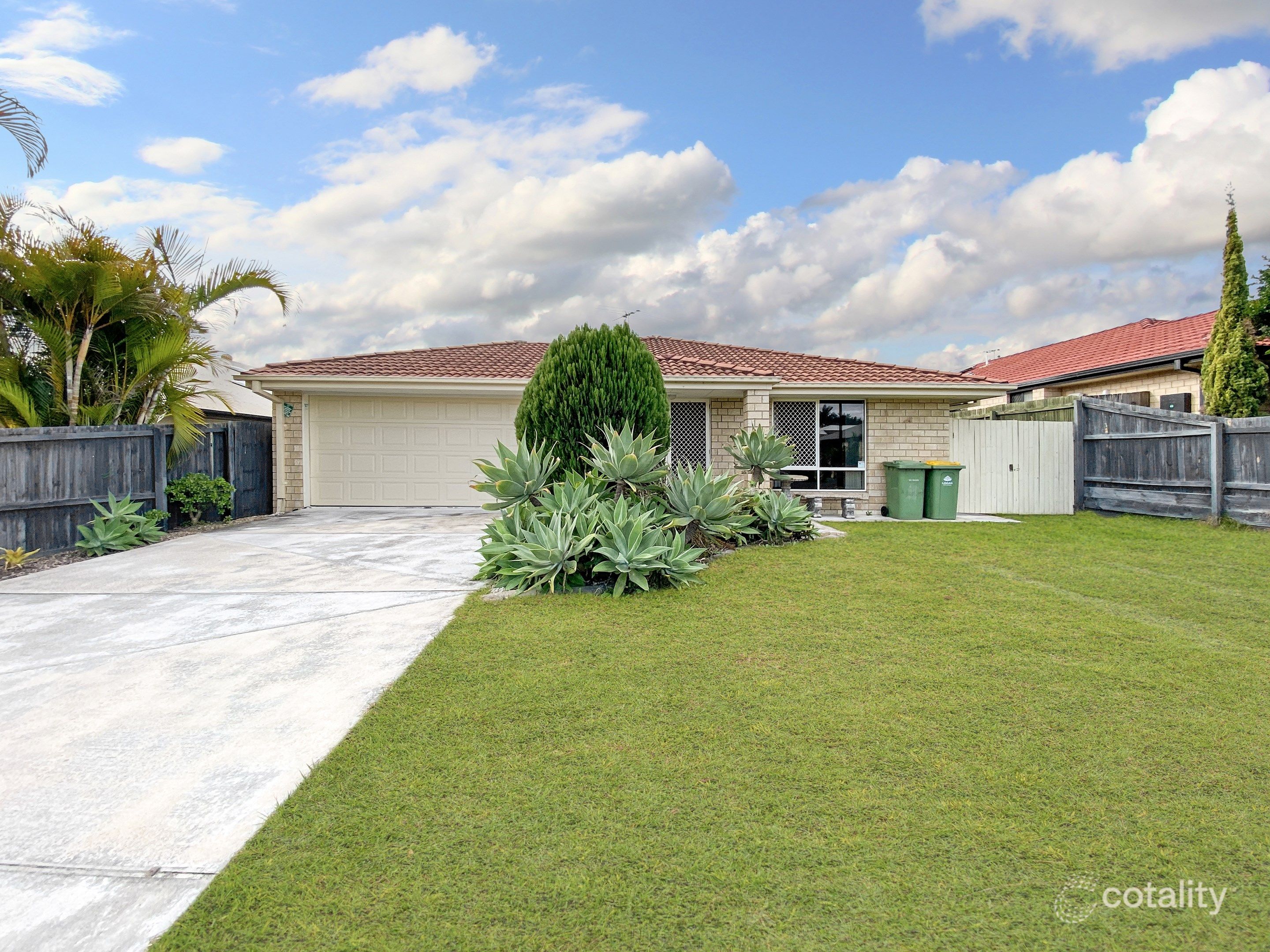 7 Shamrock St, Crestmead, QLD 4132