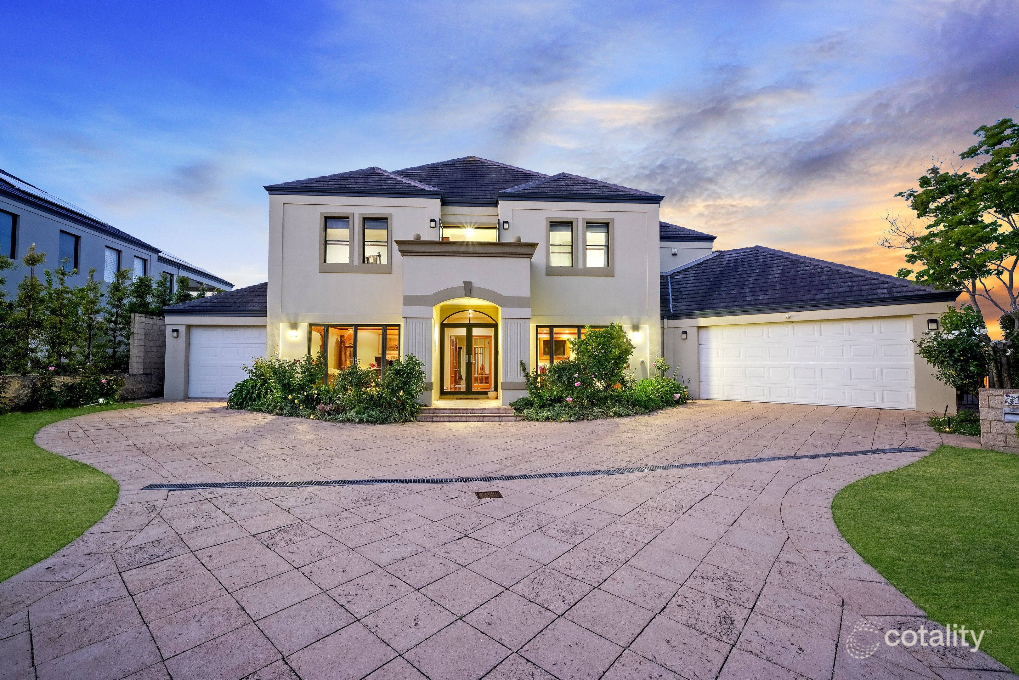 14 Blenheim Lane, Mount Claremont, WA 6010