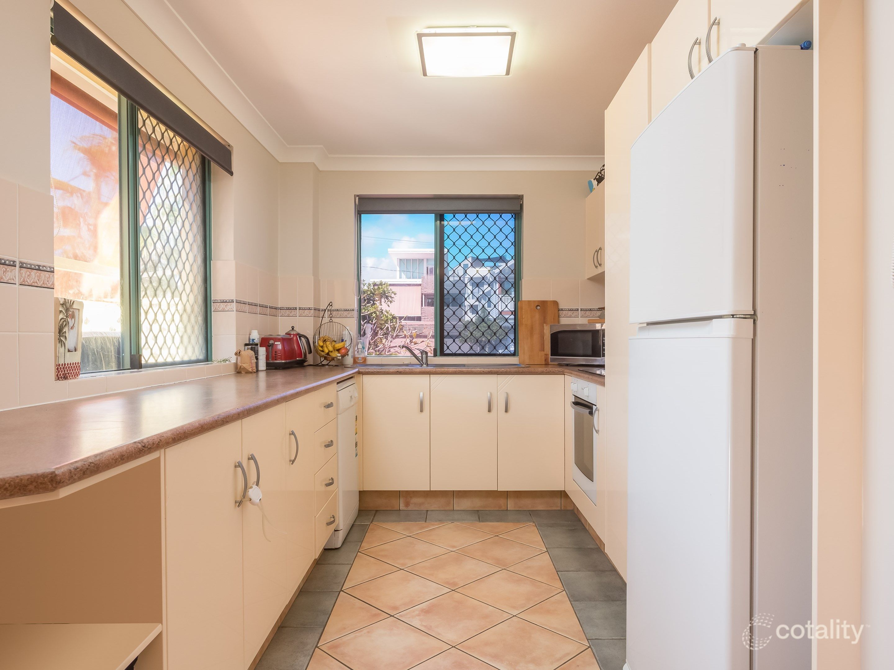 1/11-13 Sunbrite Ave, Mermaid Beach, QLD 4218