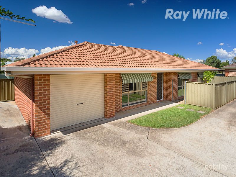 2/34 Condon Pl, Lavington, NSW 2641