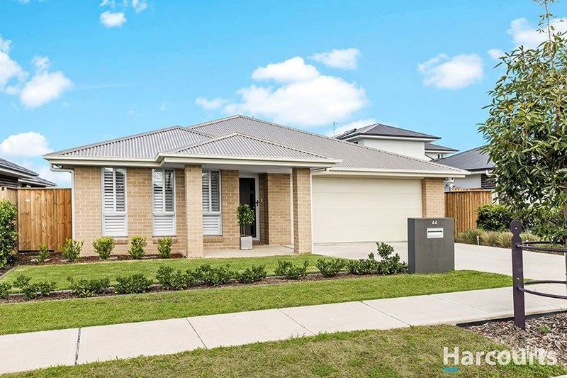 44 Mirug Cres, Fletcher, NSW 2287