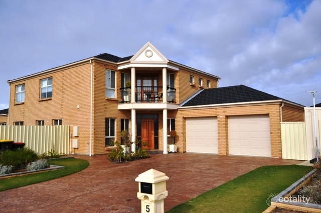 5 Portsea Cres, Burton, SA 5110