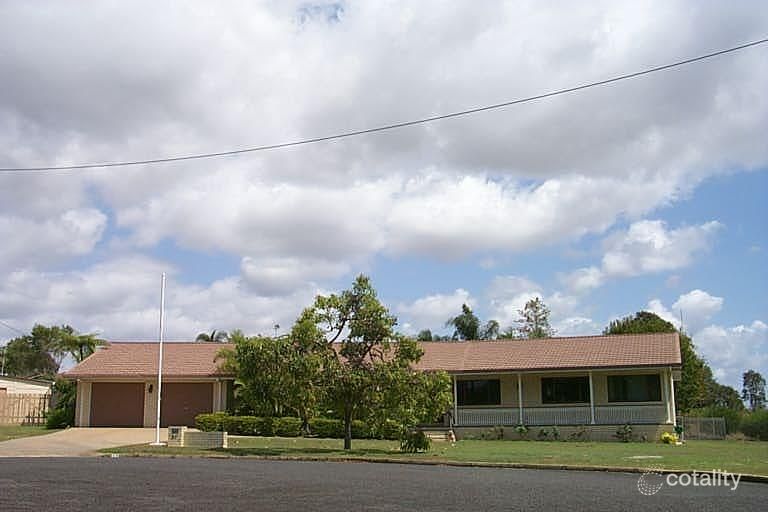 37 Beyer St, Millbank, QLD 4670