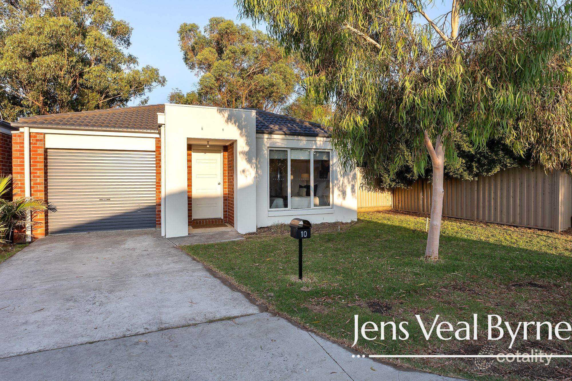 10/9 Burnett St, Sebastopol, VIC 3356