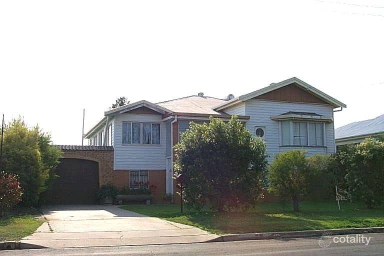 35 Hinkler Ave, Bundaberg North, QLD 4670