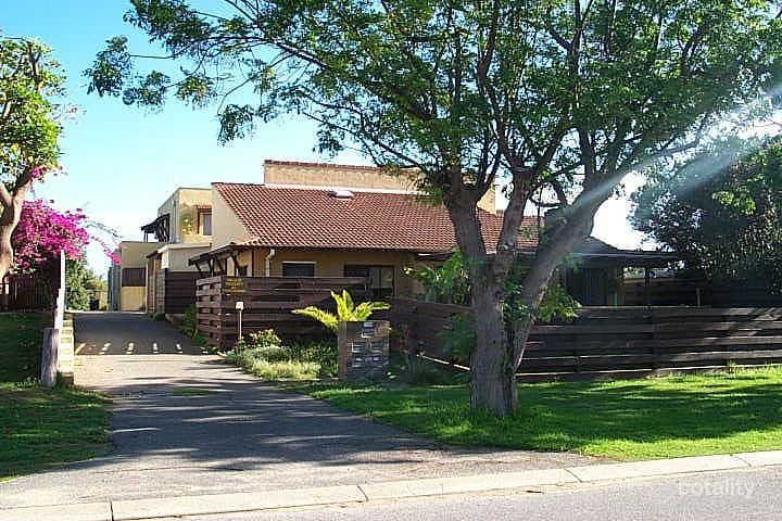 1/127 Rockingham Beach Rd, Rockingham, WA 6168