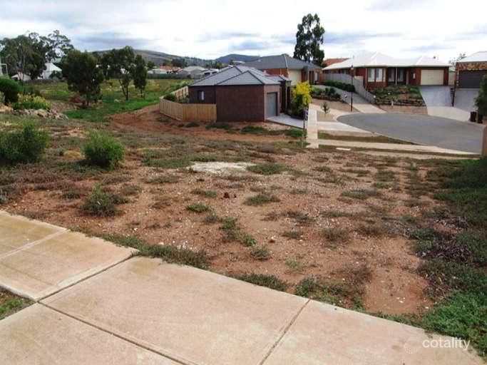 13 Hartley Ct, Bacchus Marsh, VIC 3340