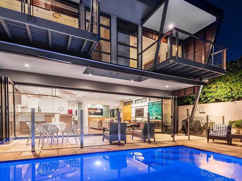 27 Wren St, Ascot, QLD 4007