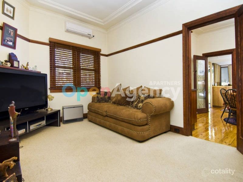 51 Underwood Rd, Homebush, NSW 2140