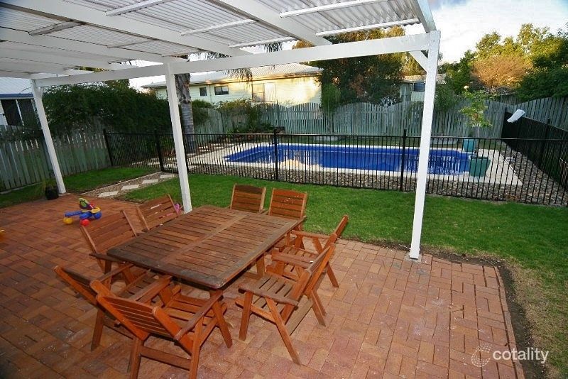 8 Lawson St, Dalby, QLD 4405