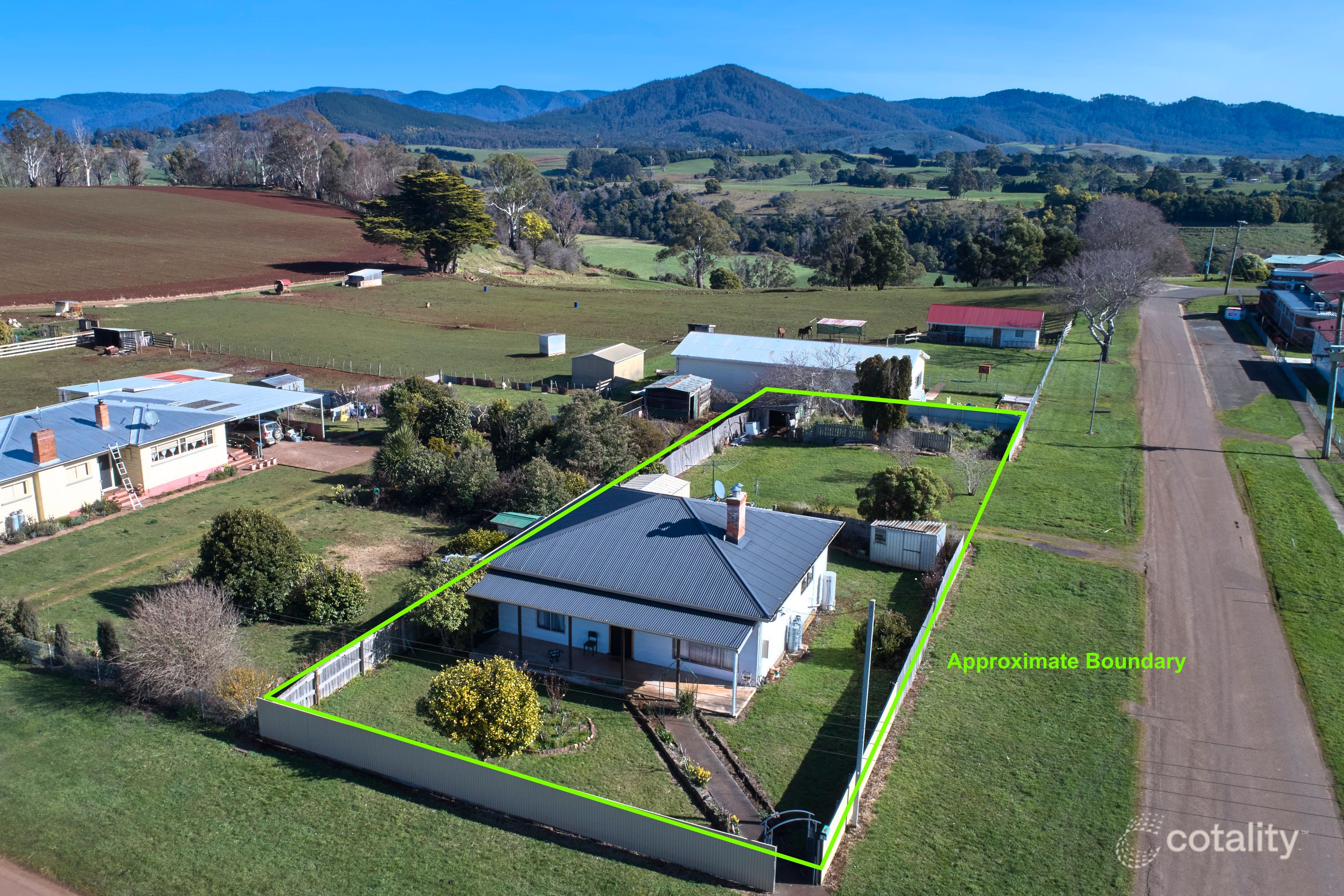 8 Fry St, Ringarooma, TAS 7263