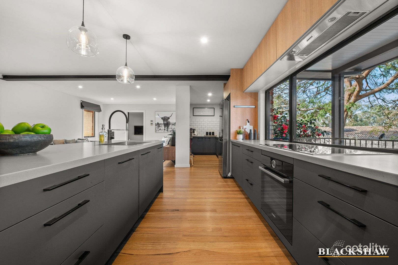 9 Mainoru Pl, Hawker, ACT 2614