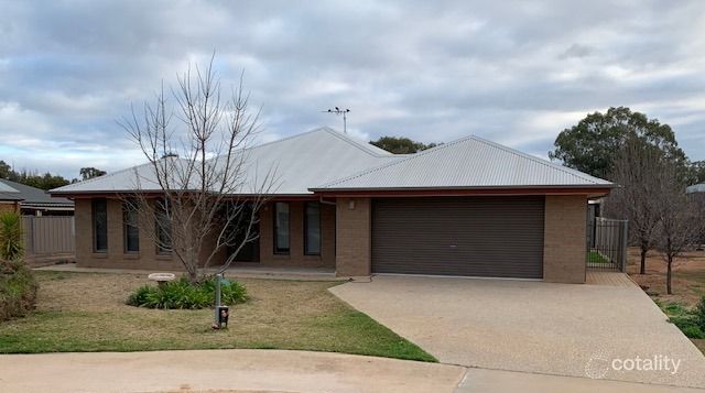 17 Wentworth St, Wentworth, NSW 2648