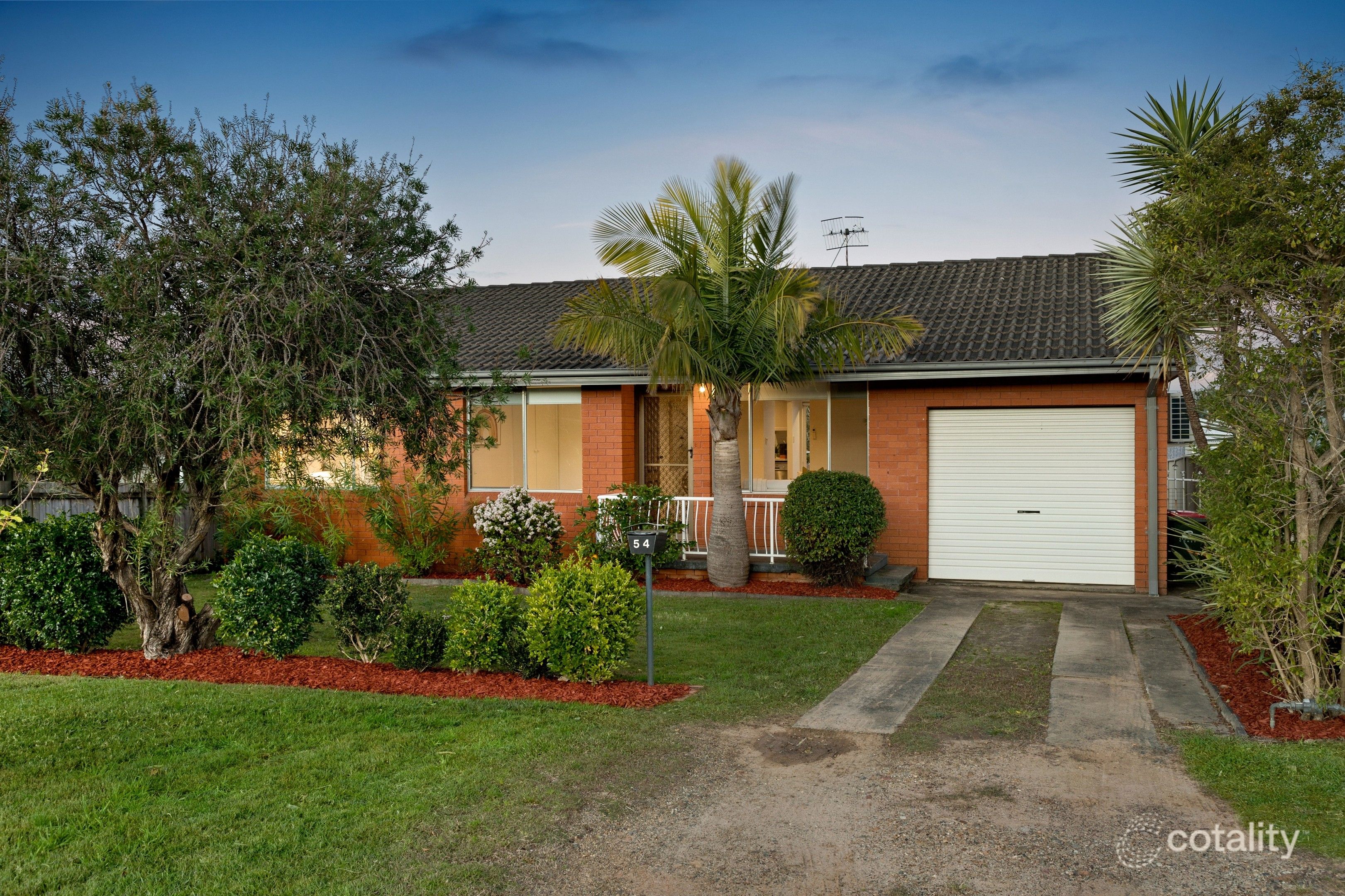 54 Dampier Bvd, Killarney Vale, NSW 2261