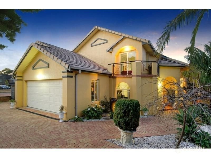 14 Broadoak Pl, Castle Hill, NSW 2154