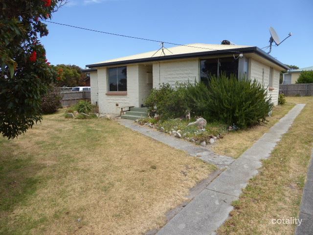 34 Patrick St, Whitemark, TAS 7255