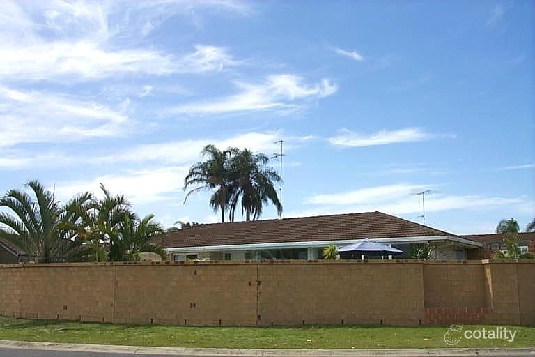 67 Rumrunner St, Mermaid Waters, QLD 4218