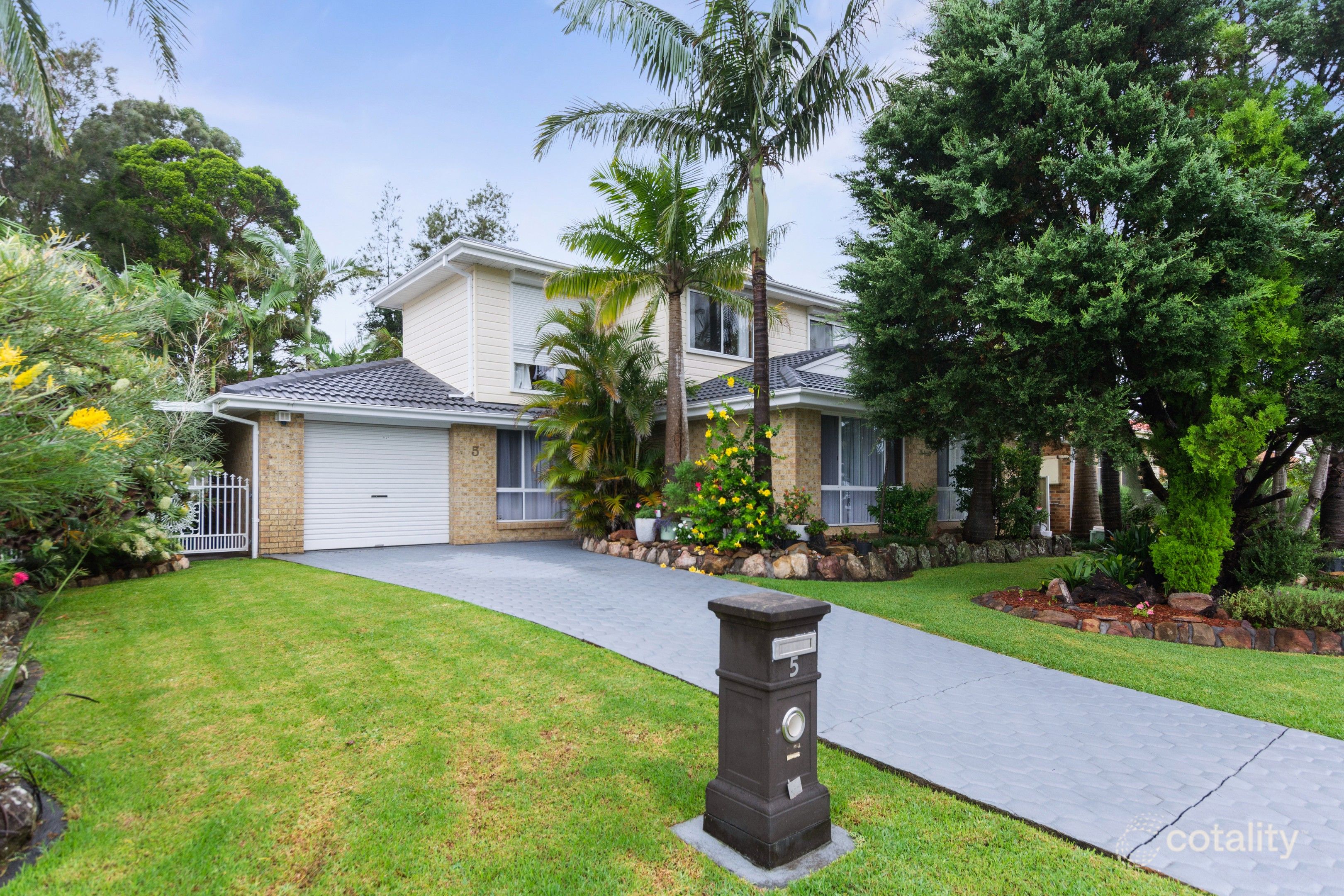 5 Oakhurst Cl, Avondale, NSW 2530