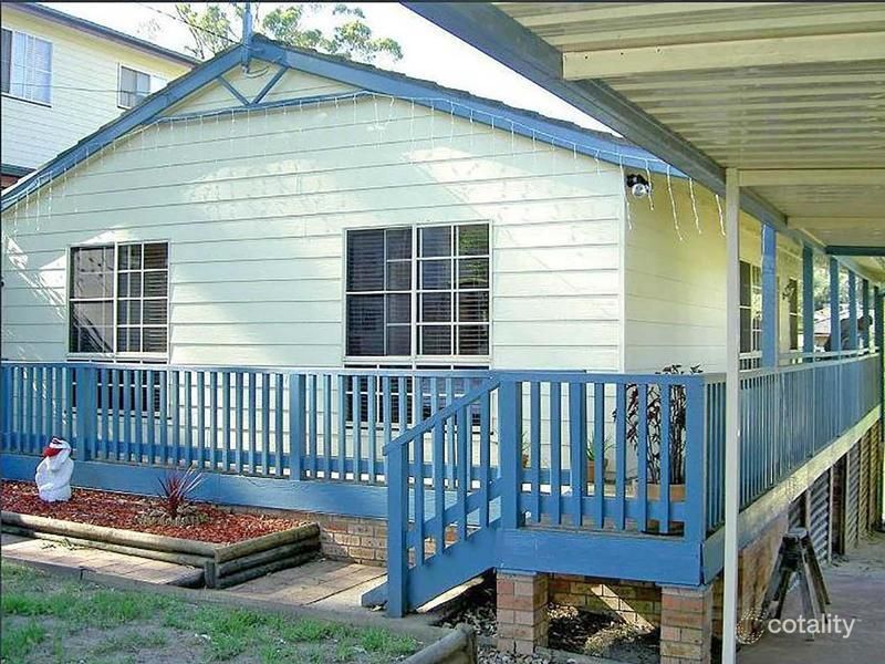 27 Lakala Ave, Springfield, NSW 2250