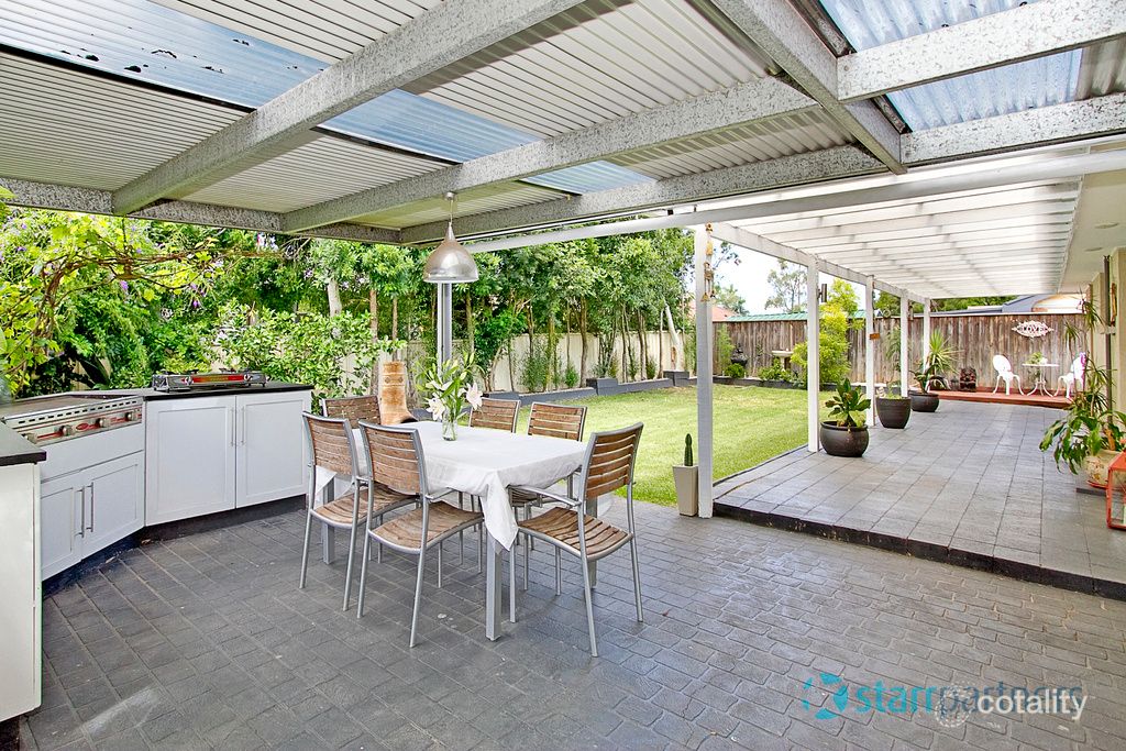 14 Red House Cres, Mcgraths Hill, NSW 2756