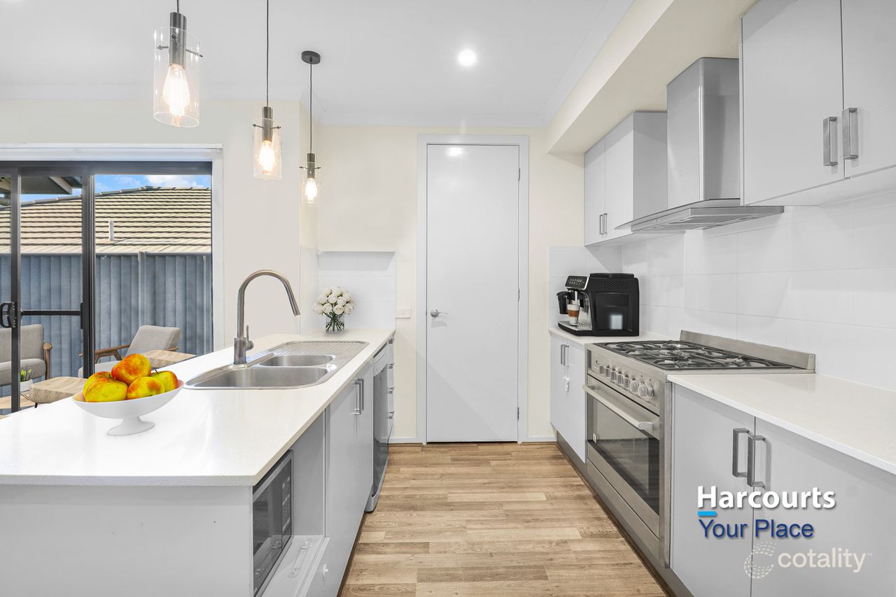 3 Admiral Ave, Jordan Springs, NSW 2747