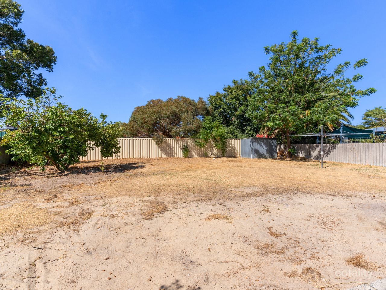 7 Laurel St, Forrestfield, WA 6058