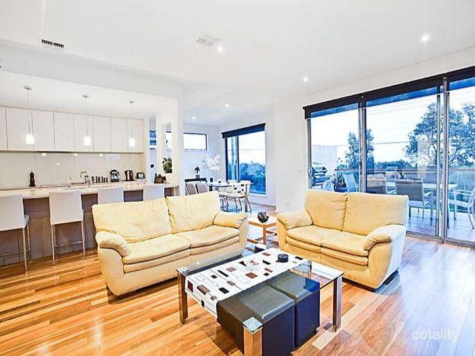 75 Nepean Hwy, Seaford, VIC 3198