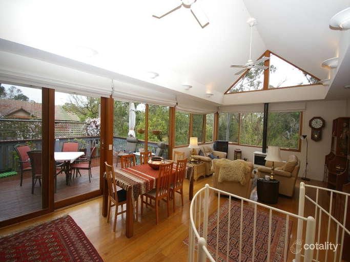 1/18 Rochester Rd, Canterbury, VIC 3126